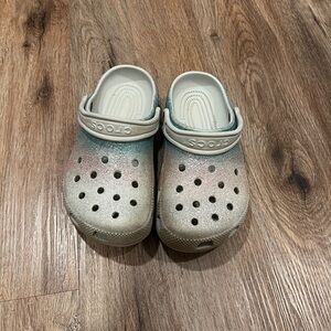 Crocs Kids' Classic Glitter Clogs  Silver, Pink, Blue Ombre Shimmer Size 1